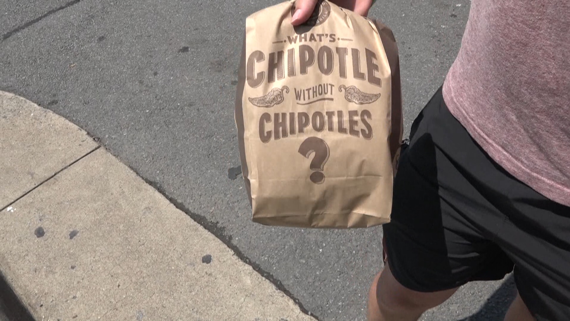 Sterling Chipotle reopens after illness reports